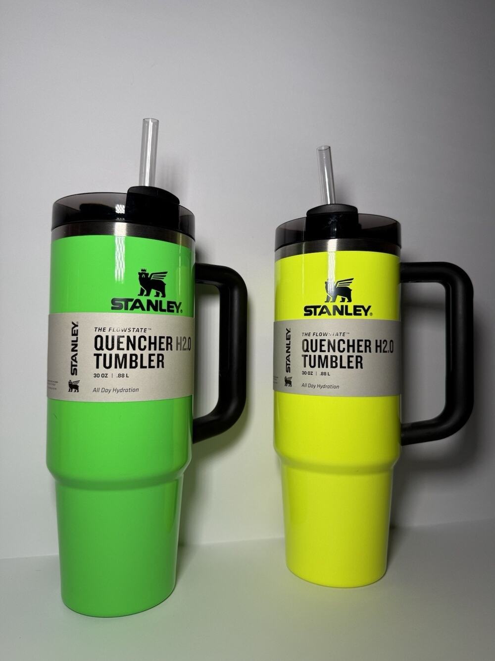 Stanley Limited Edition GREEN NEON YELLOW NEON 30oz Quencher Tumbler Set BNWT - Picture 1 of 15
